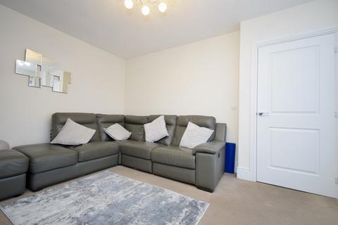 12 Bentley Close, Hamilton, Leicester, LE5 1DX