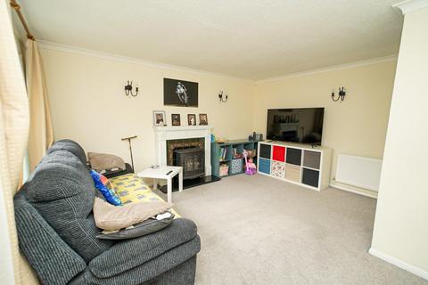 2 bedroom detached bungalow for sale, Grasmere Way, Leighton Buzzard