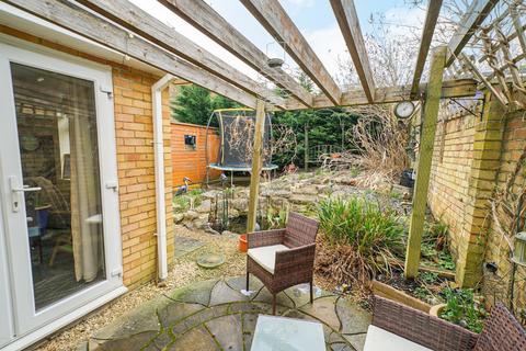 2 bedroom detached bungalow for sale, Grasmere Way, Leighton Buzzard