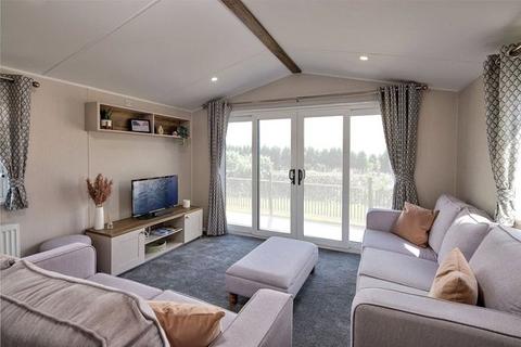 2 bedroom detached house for sale, Glen Road, Shipley BD17