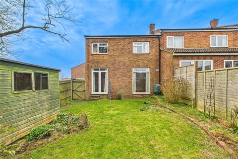 3 bedroom end of terrace house for sale, Gorselands, Tadley, Hampshire, RG26