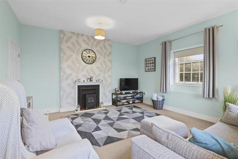 2 bedroom flat for sale, Flat 7, Newhaven BN9