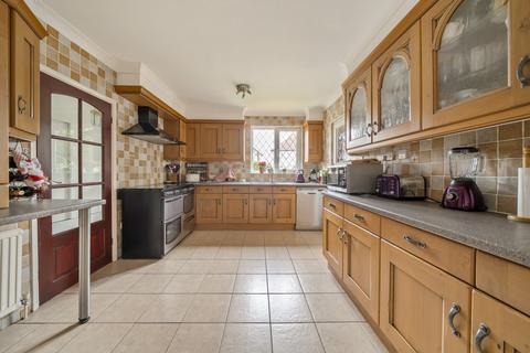 3 bedroom detached house for sale, WOKING