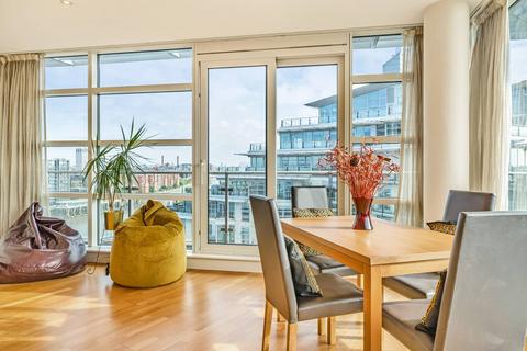 3 bedroom flat for sale, Commodore House, Battersea Reach, Wandsworth Town, London, SW18