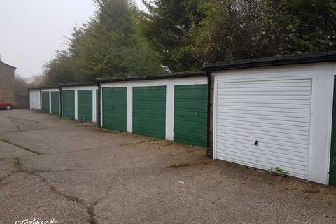 undefined, Willow Way, Harpenden AL5