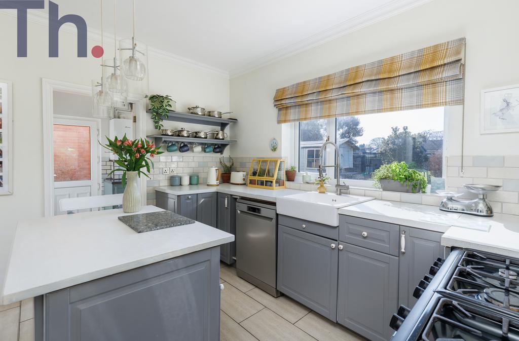 Kitchen/Breakfast Room