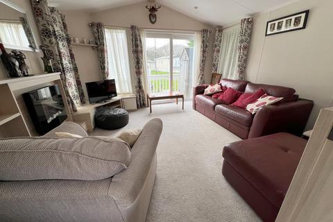 2 bedroom mobile home for sale, Seabreeze, Shorefield Road, Downton, Lymington, Hampshire. SO41 0LH