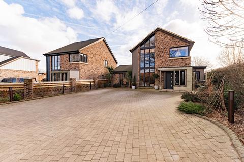 undefined, Main Road, Fleggburgh