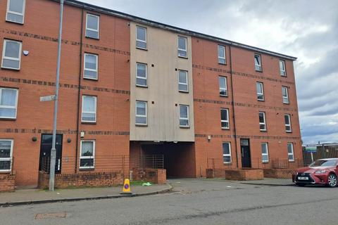 2 bedroom flat to rent, Maukinfauld Road, Glasgow