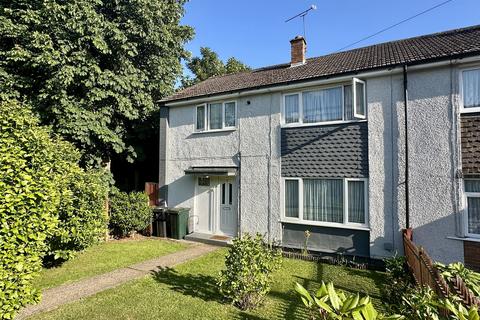 4 bedroom end of terrace house for sale