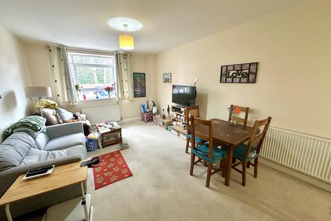 2 bedroom ground floor flat for sale, Compton Place, Bordon GU35