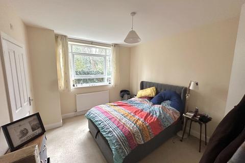 2 bedroom ground floor flat for sale, Compton Place, Bordon GU35