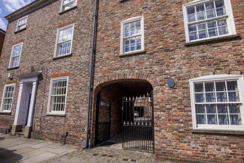 3 bedroom terraced house to rent, Monkgate, York, North Yorkshire, YO31
