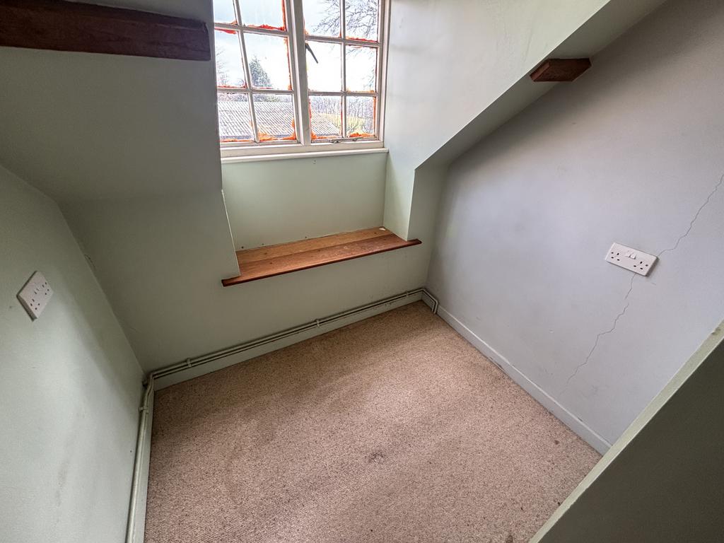 Bedroom 4/office