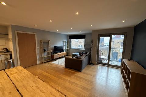 2 bedroom apartment to rent, Willow Way London SE26