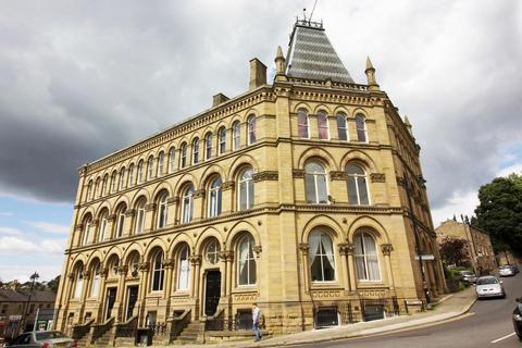 2 bedroom flat to rent, Station House, Station Road, Batley, West Yorkshire, WF17