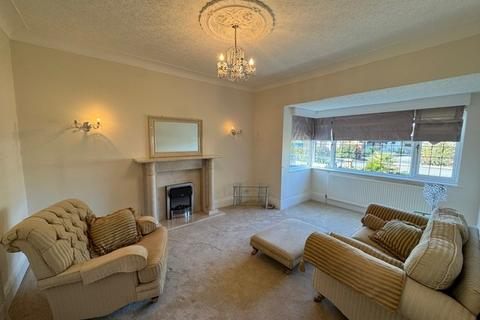 4 bedroom detached house to rent, DOVEHOUSE LANE