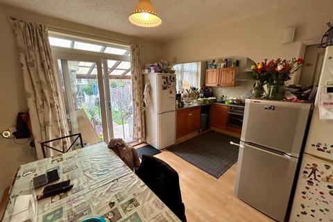 3 bedroom terraced house for sale, Frankland Road, London