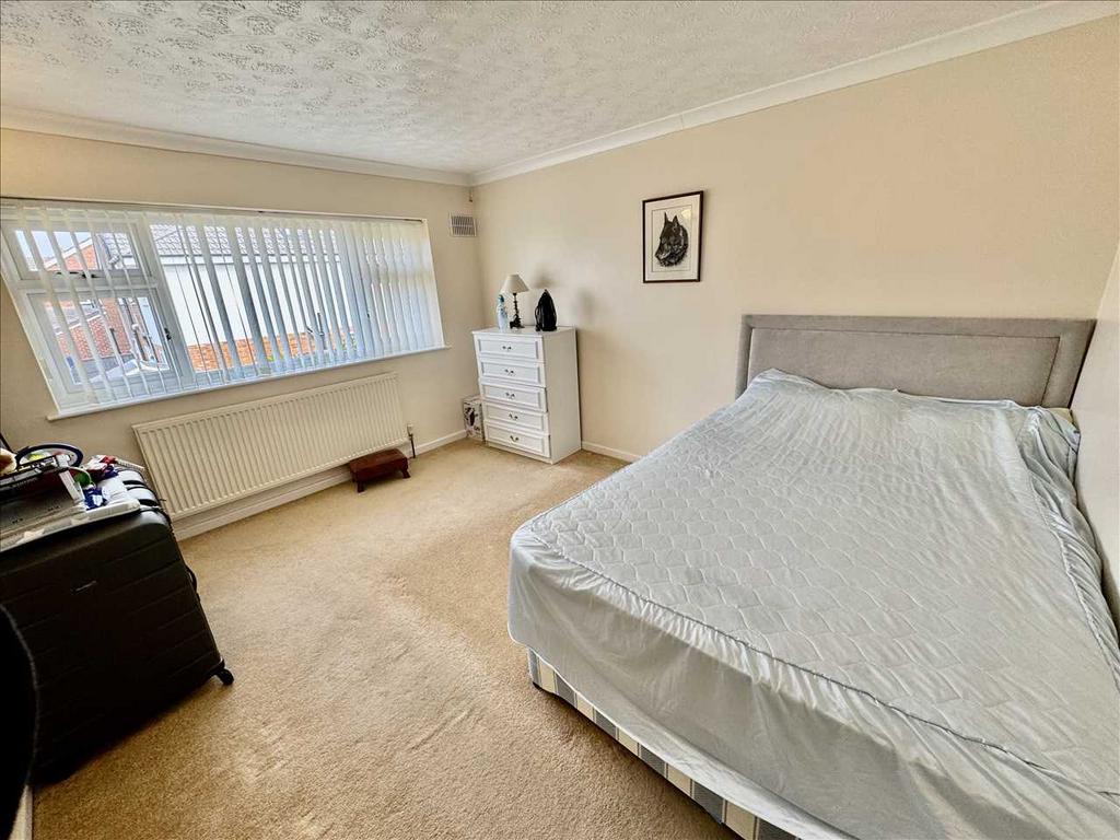 BEDROOM  2  (Rear)