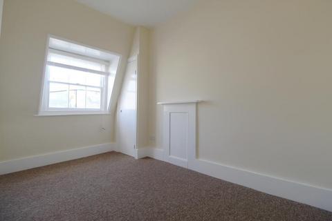 2 bedroom flat to rent, Belgrave Place, Brighton