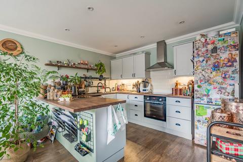 3 bedroom semi-detached bungalow for sale, Hastings Avenue, Hellesdon