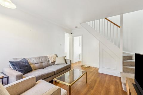 2 bedroom terraced house to rent, St Peter's Grove, Hammersmith  W6