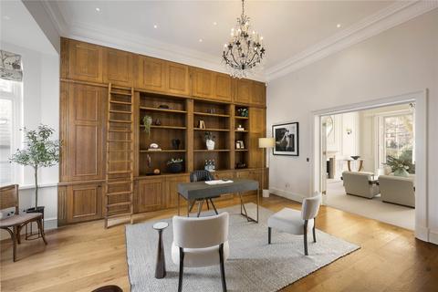 3 bedroom apartment for sale, Ennismore Gardens, London, SW7