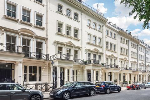 3 bedroom apartment for sale, Ennismore Gardens, London, SW7