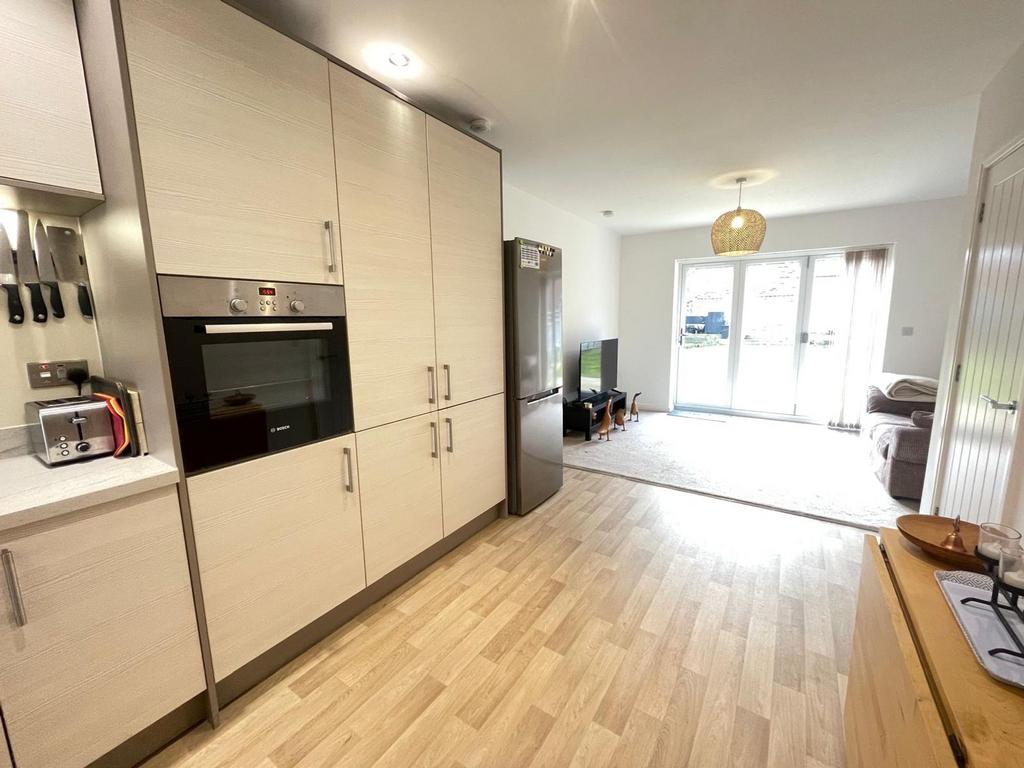 Living/kitchen