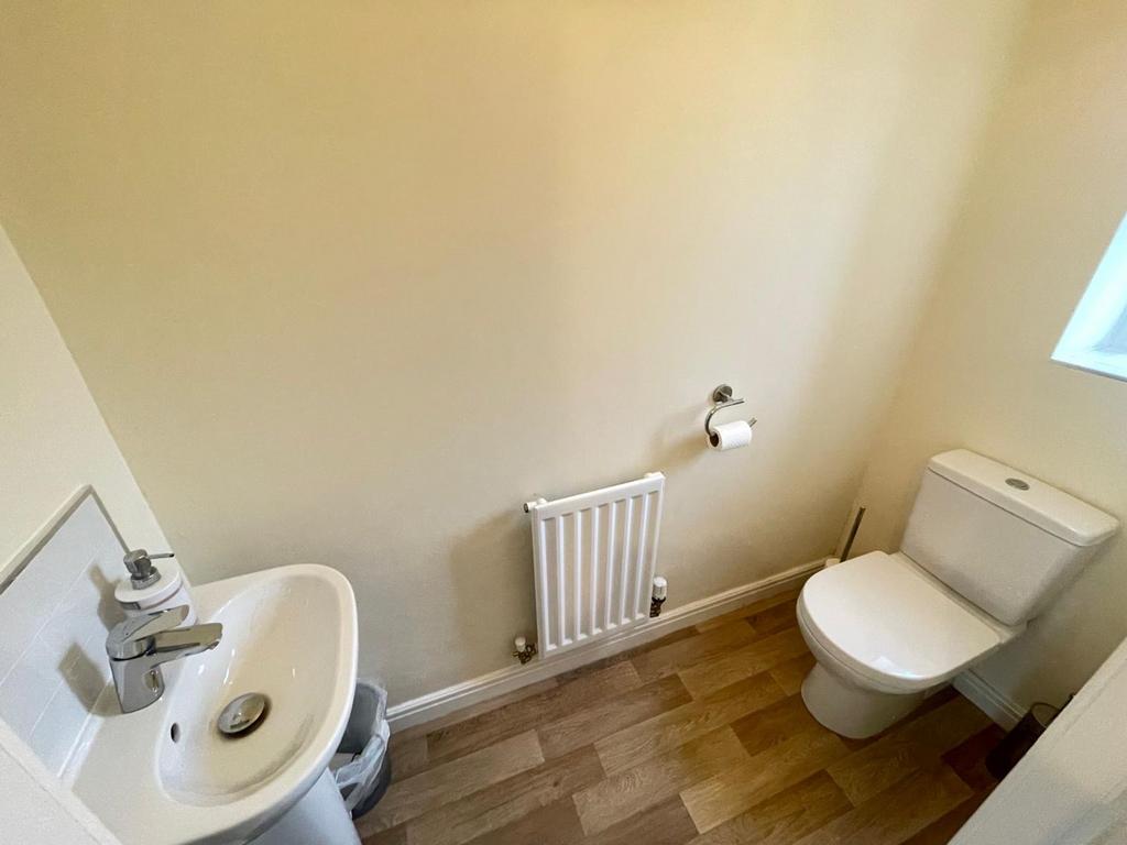Downstairs wc