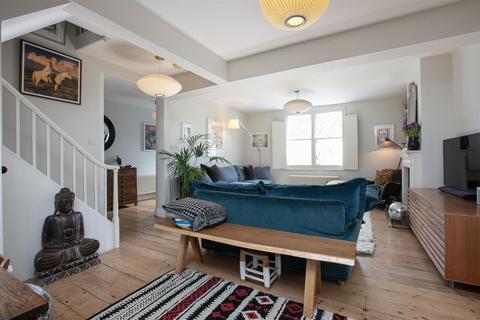 3 bedroom terraced house for sale, Chadwick Road, Peckham, SE15