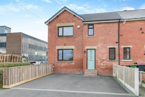 2 bedroom terraced house to rent, Whitehall Grove, Drighlington
