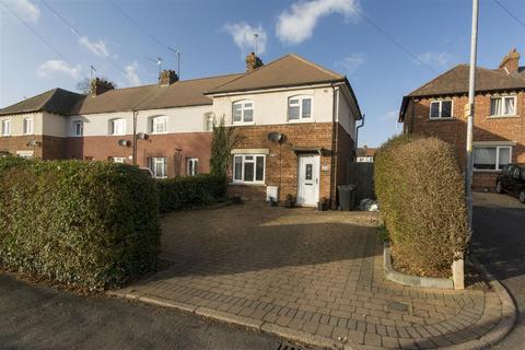 3 bedroom end of terrace house to rent, Gloucester Road, Stamford, Lincs