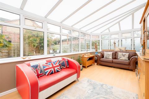 2 Brunswick Close, Strensall, York, YO32 5ZT