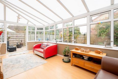2 Brunswick Close, Strensall, York, YO32 5ZT
