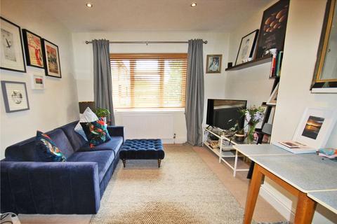 2 bedroom apartment for sale, Shepherds Close, Beaconsfield, Buckinghamshire, HP9