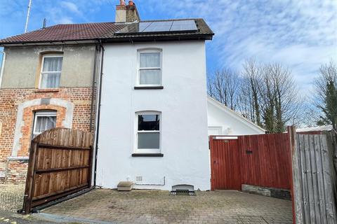 3 bedroom semi-detached house for sale, Skew Bridge Road, Salisbury SP2