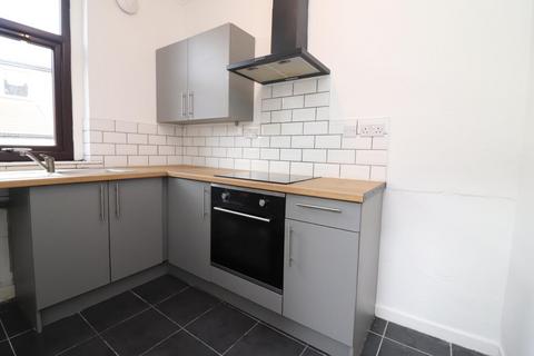 2 bedroom house to rent, Stephen Street, Blackburn