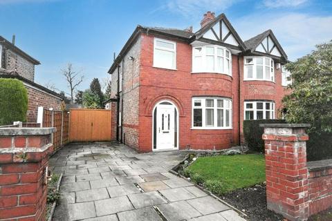 3 bedroom semi-detached house to rent, Ainsdale Drive, Sale