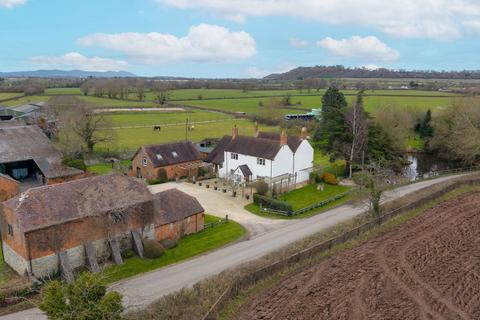 6 bedroom country house for sale, Corsend Road, Gloucester GL19