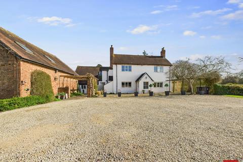 6 bedroom country house for sale, Corsend Road, Gloucester GL19