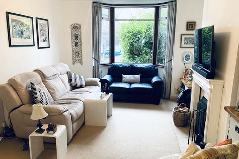 20 Titian Avenue, Bushey Heath, Bushey, WD23 4GB