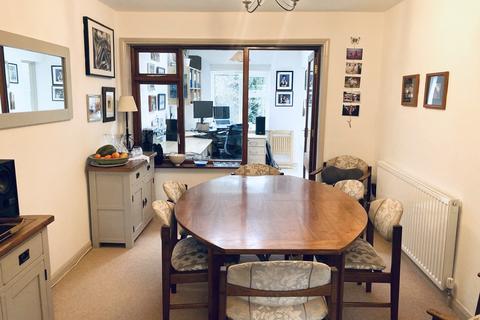 20 Titian Avenue, Bushey Heath, Bushey, WD23 4GB