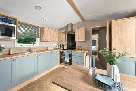 2 bedroom detached house for sale, Glen Road, Shipley BD17