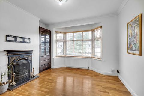 3 bedroom house to rent, Milner Drive, Whitton TW2