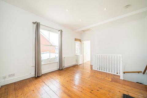 1 bedroom flat for sale, Darwin Road, London W5