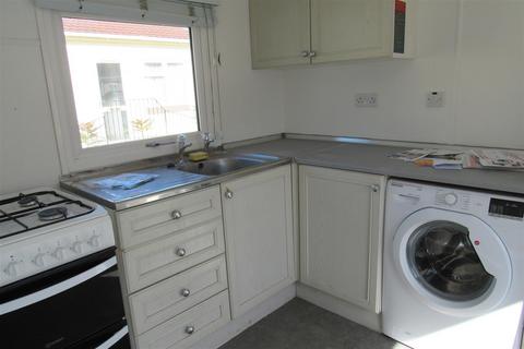 1 bedroom park home to rent, Shalloak Road, Broad Oak