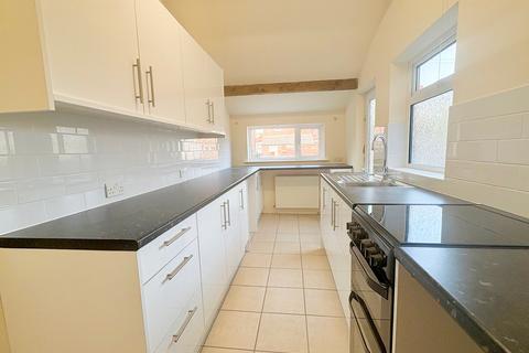 2 bedroom terraced house for sale, Petersburg Road, Edgeley