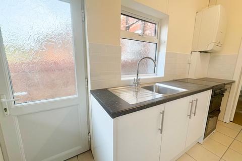 2 bedroom terraced house for sale, Petersburg Road, Edgeley