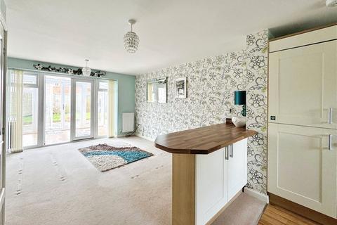 2 bedroom semi-detached house for sale, Cutforth Way, Romsey, Hampshire